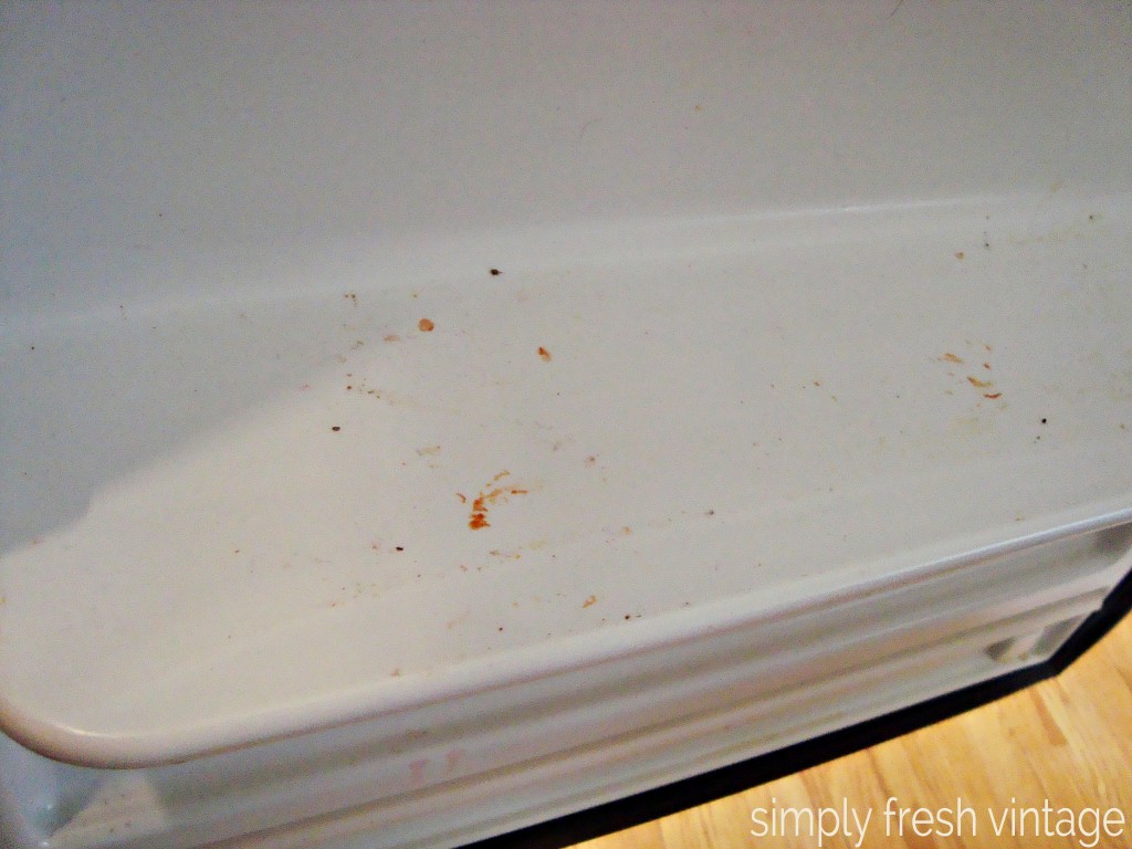 15 Minute Clean-up:  Refrigerator